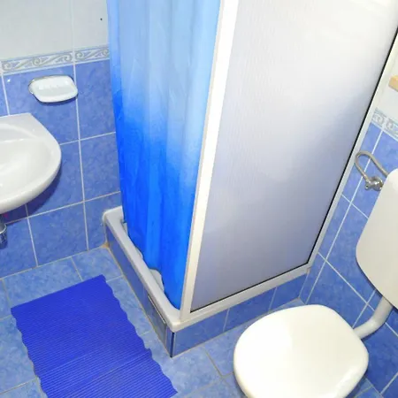 Ivi Apartment