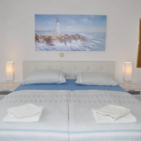 Apartment Ivi
