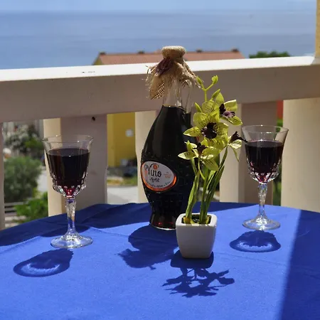 Apartment Ivi *